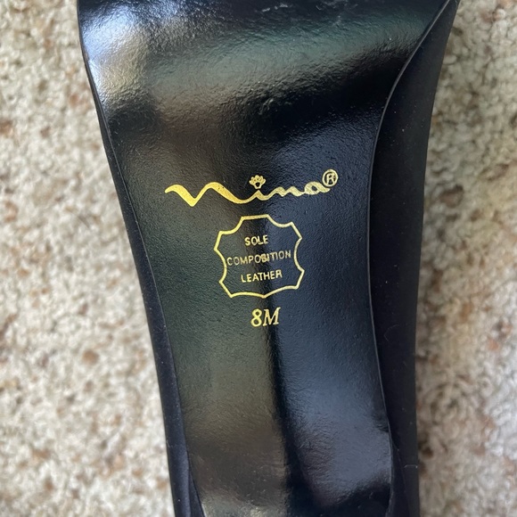 New! Nina pumps, size 8 - Picture 7 of 8